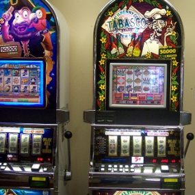 Play munsters slot machine online